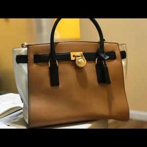 Michele Kors hand bag